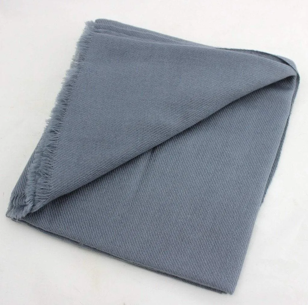 100% Pashmina Shawl in Light Grey