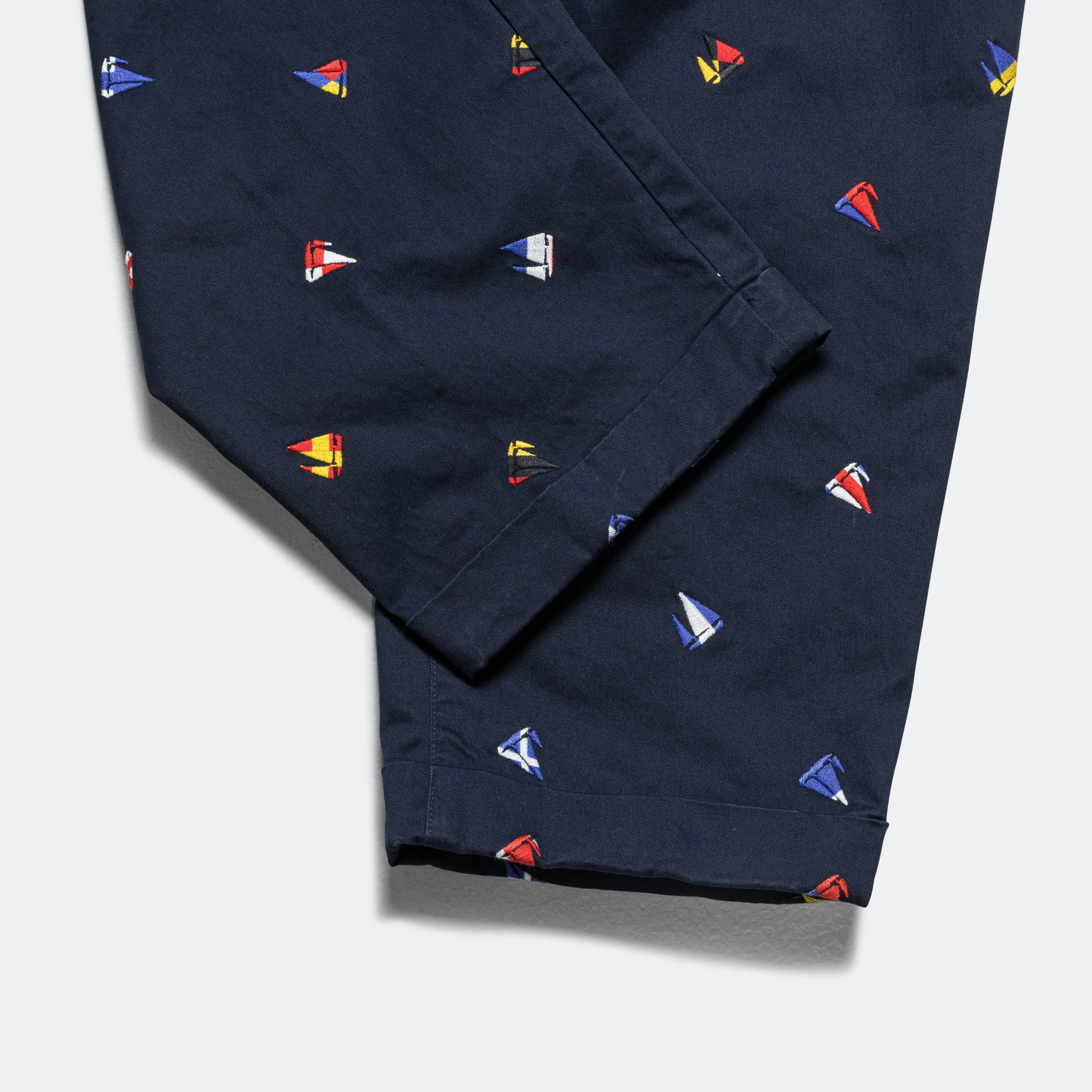 2 Pleat Trousers Embroidery On Print - Navy