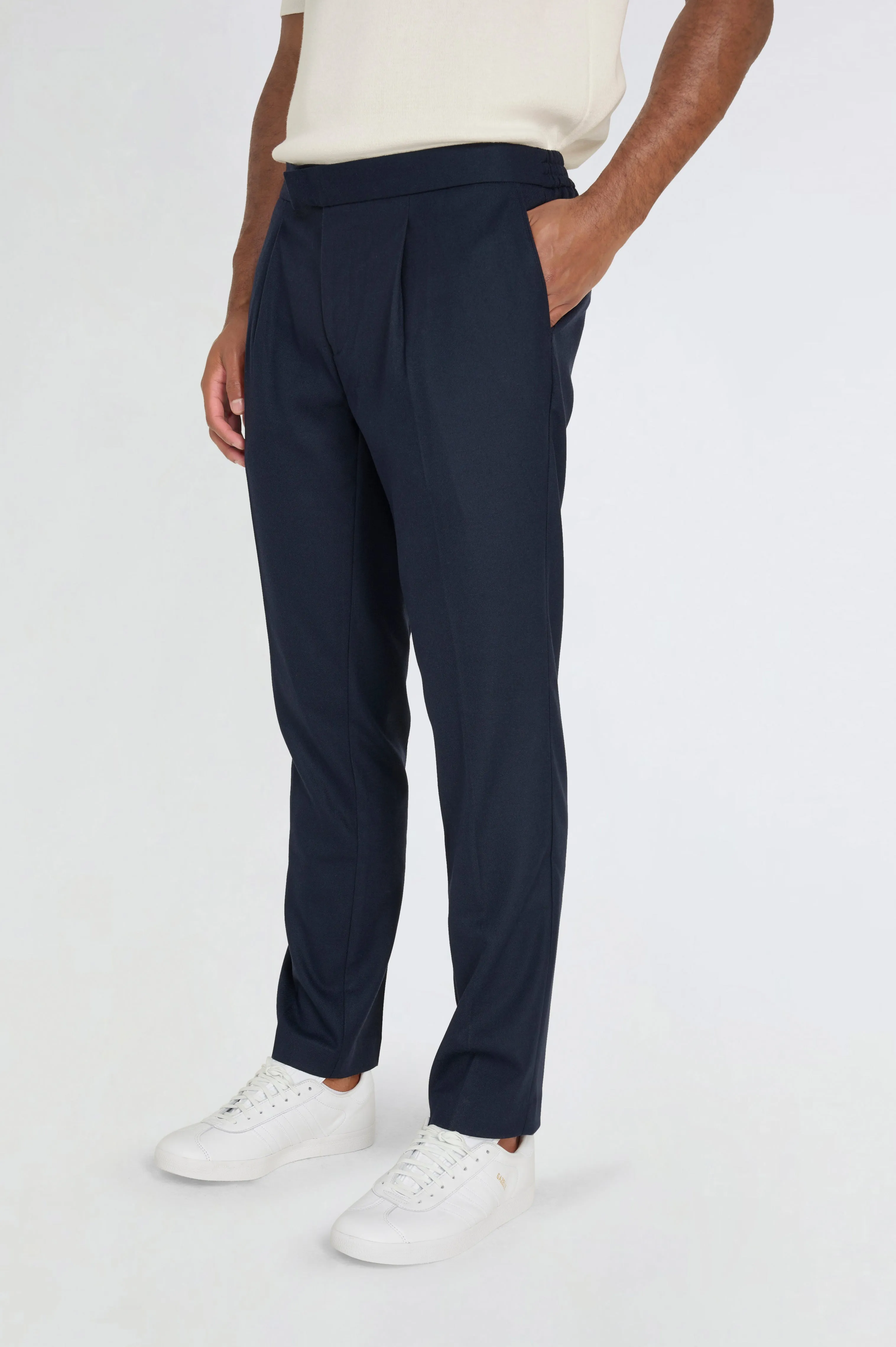 Arthur Flannel Trousers in Navy