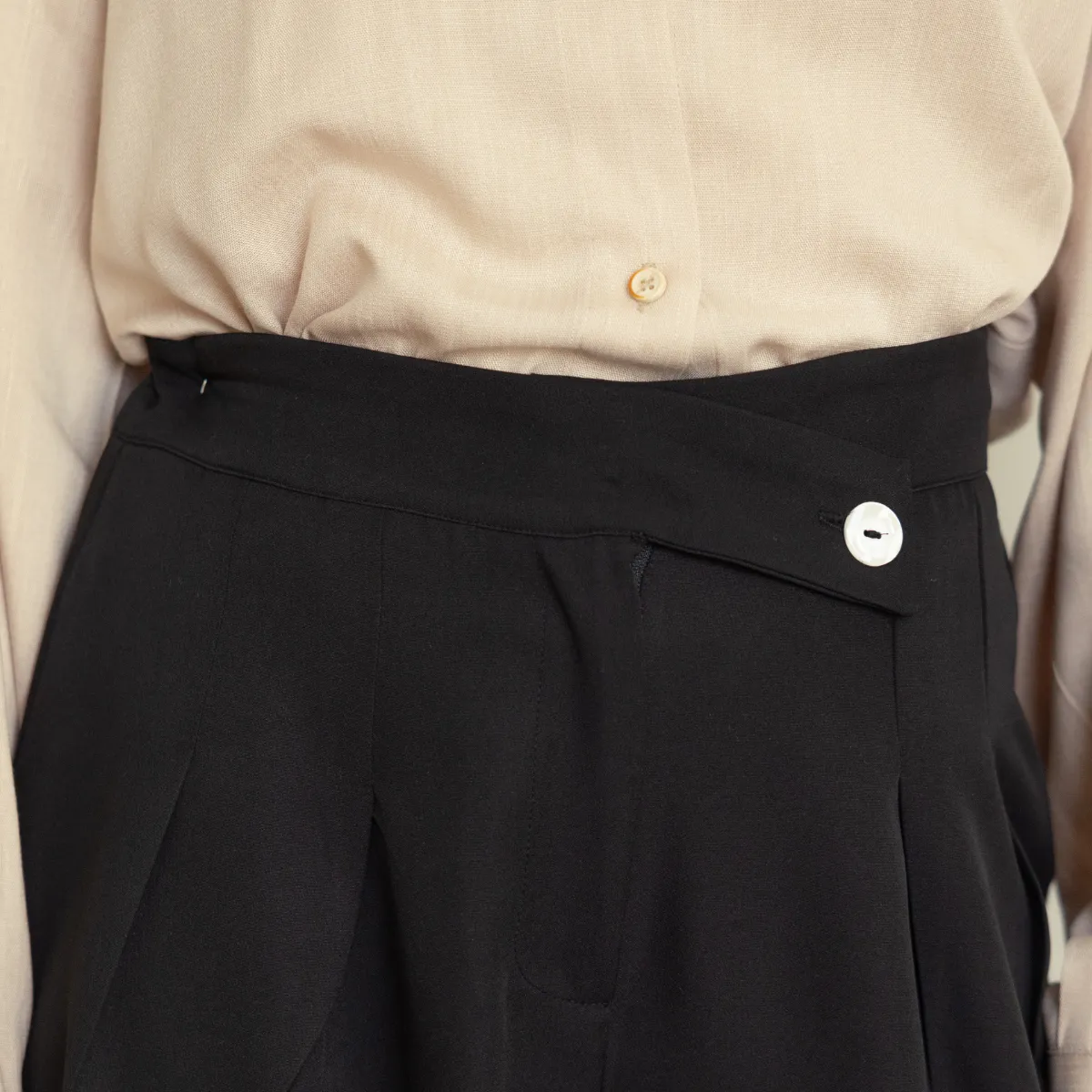 Black Pleated Trouser