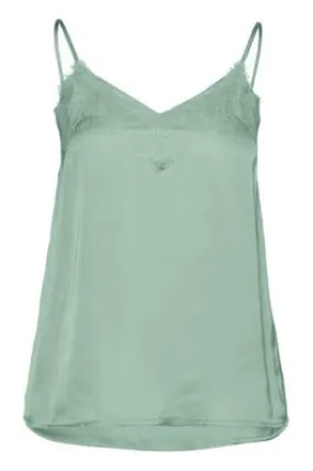 Camisole ICHI satinée (Swamp)