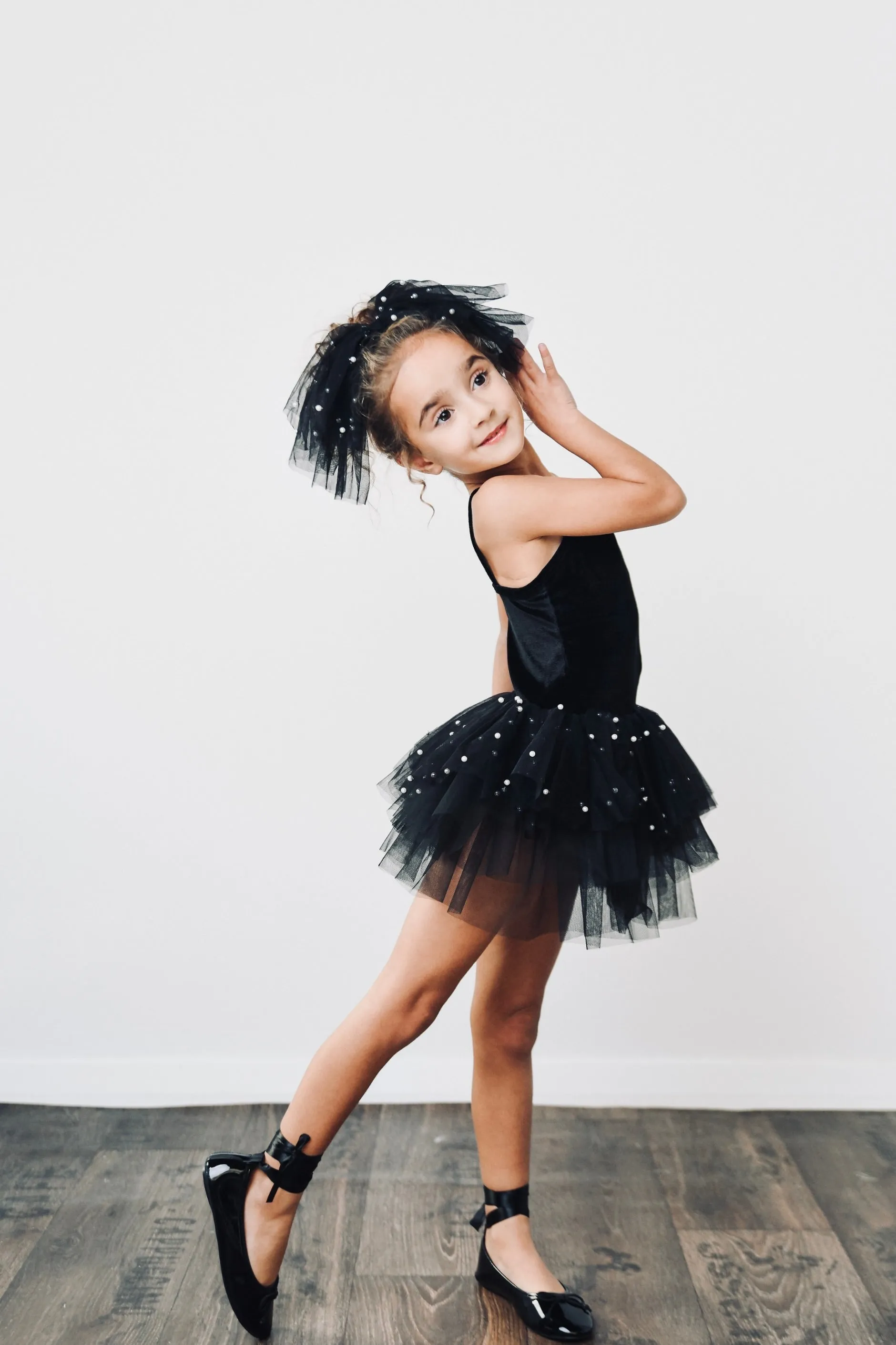 DOLLY® VELVET LEOTARD ROMPER WITH PEARL TULLE  black  ⚪