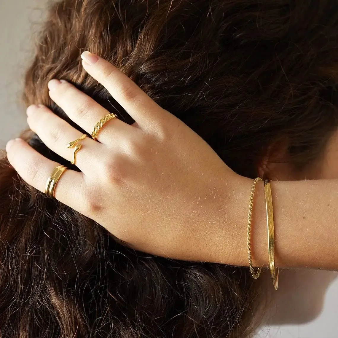 Kyerlyn Gold Twisted Bracelets