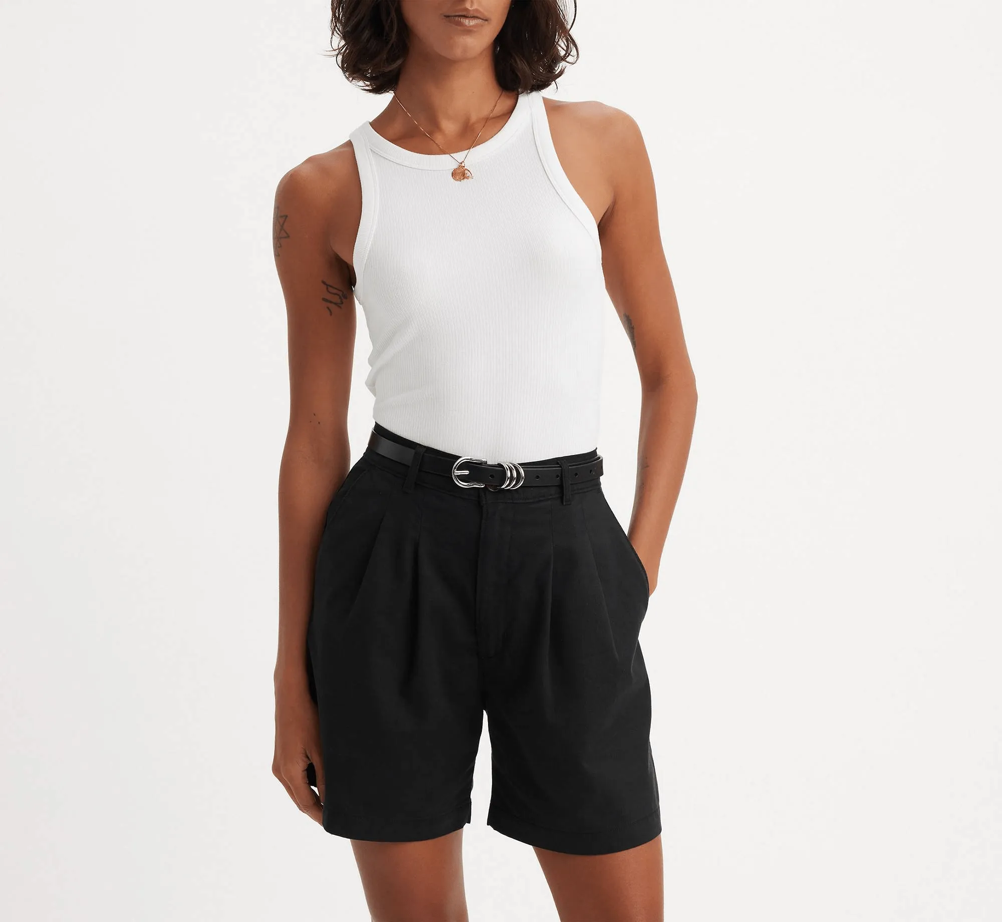 Levi's Pleated Trouser Shorts In Black