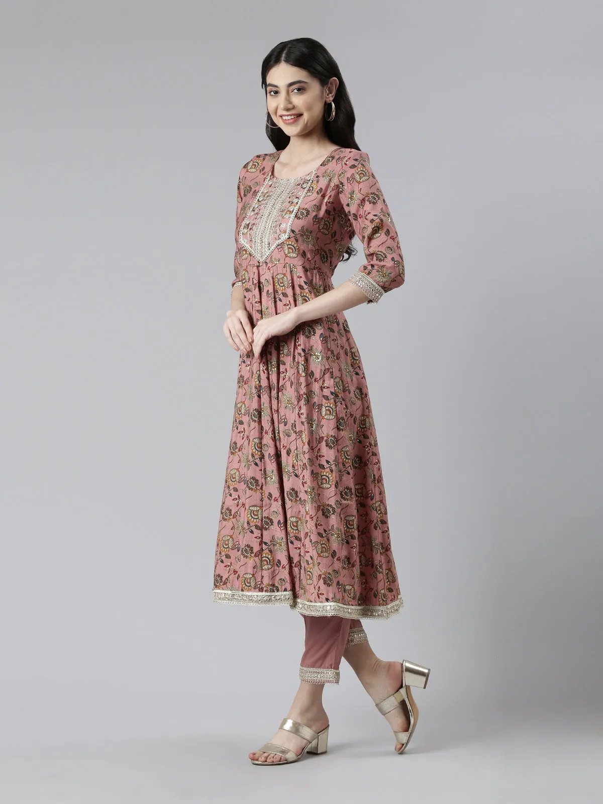 Neerus Women Floral Printed Pleated Zardozi Kurta with Trousers & Dupatta