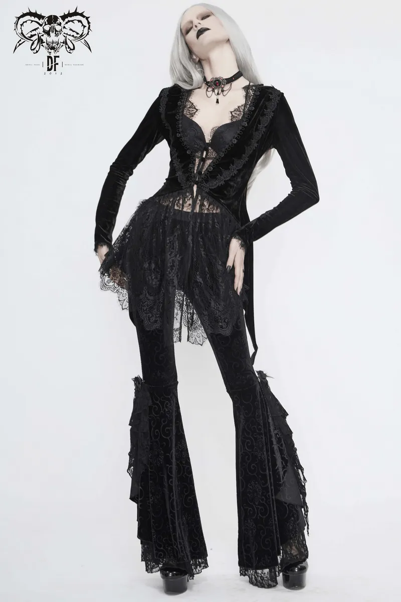 Women's Vintage Gothic Black Velvet and Delicate Lace Cape